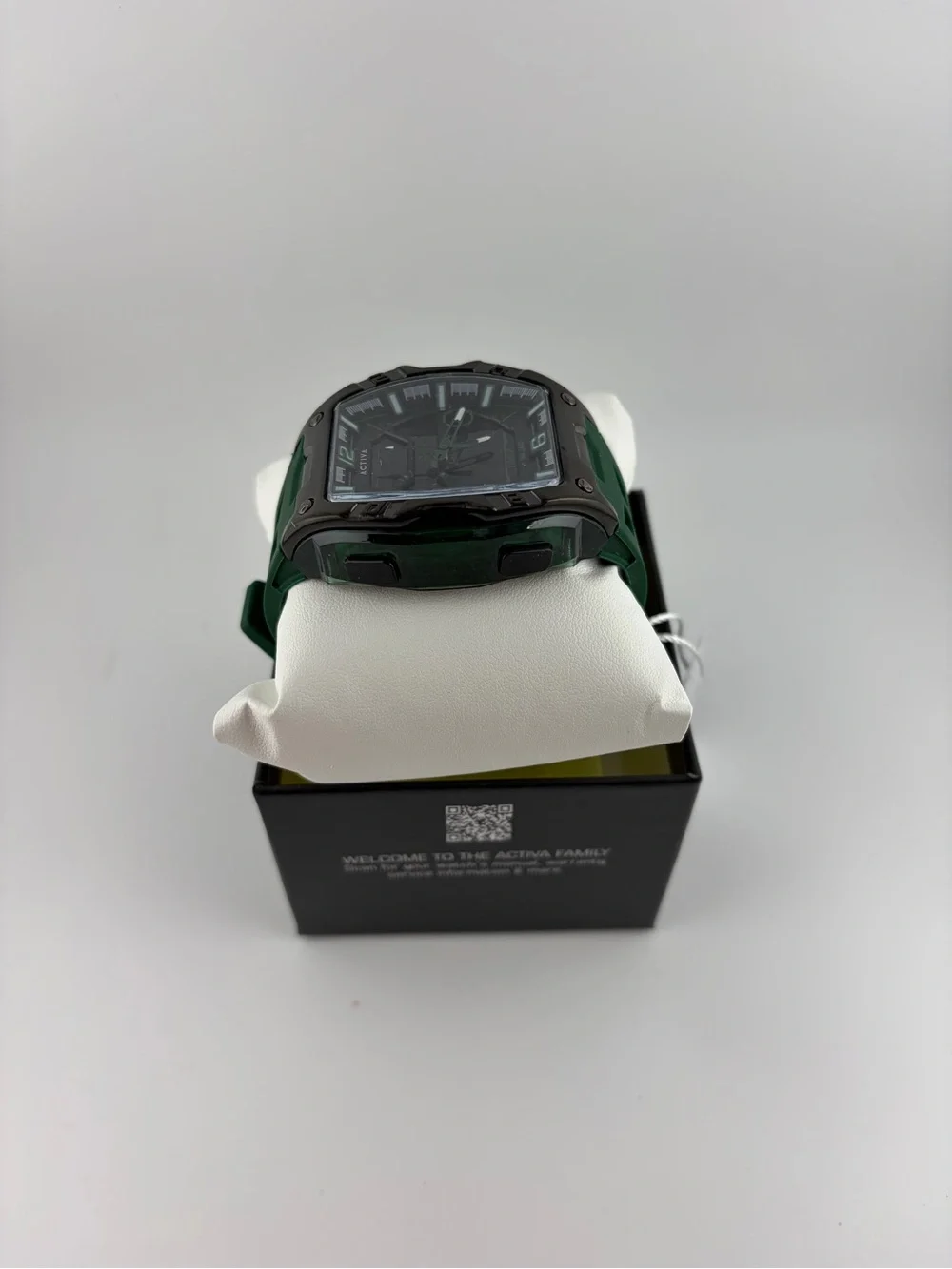 Activa Venzis X Invicta digital Men’s Army Green Watch 50mm